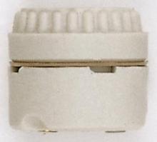  90/425 - Two Piece Medium Base Porcelain Sign Receptacle; Screw Terminals; 1-1/2" Height; 1-3/4"